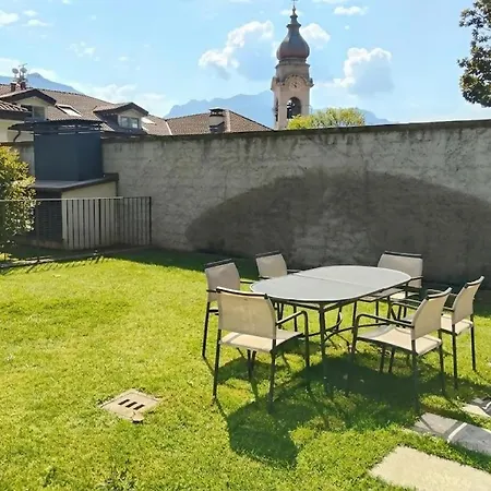 Heritage House & Pool
